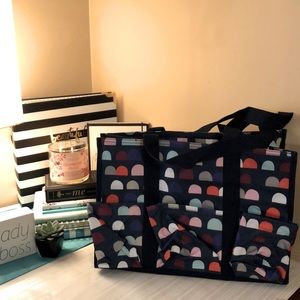 Zip-Top organizing utility tote Gumdrop Dot